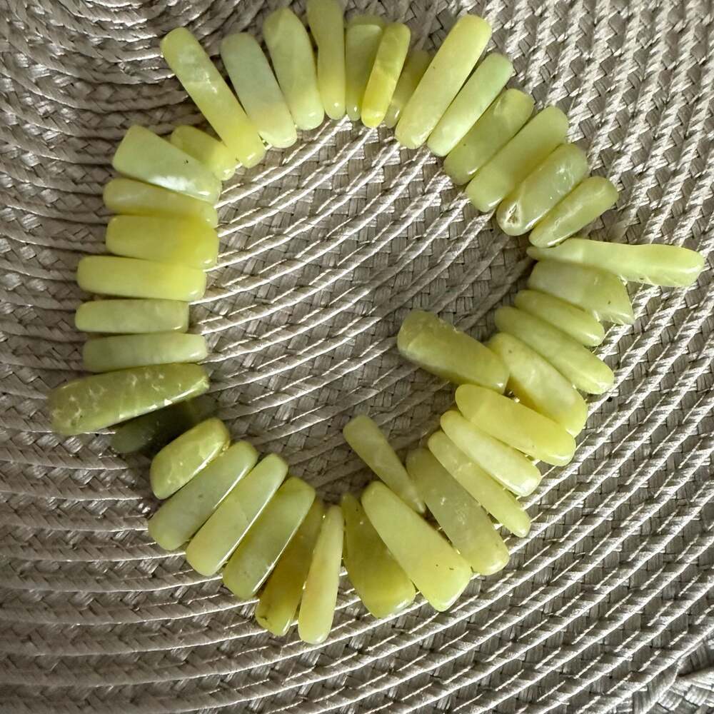 Lemon Jasper Chip Bead Bracelet